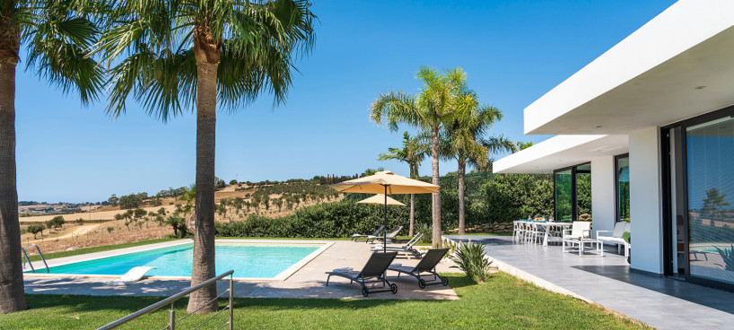 https://www.terramare.agency/wp-content/uploads/2022/07/Villa-Essence-3-Copia.jpeg